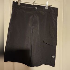 Vans Vanphibian Black Cargo Shorts Size 18